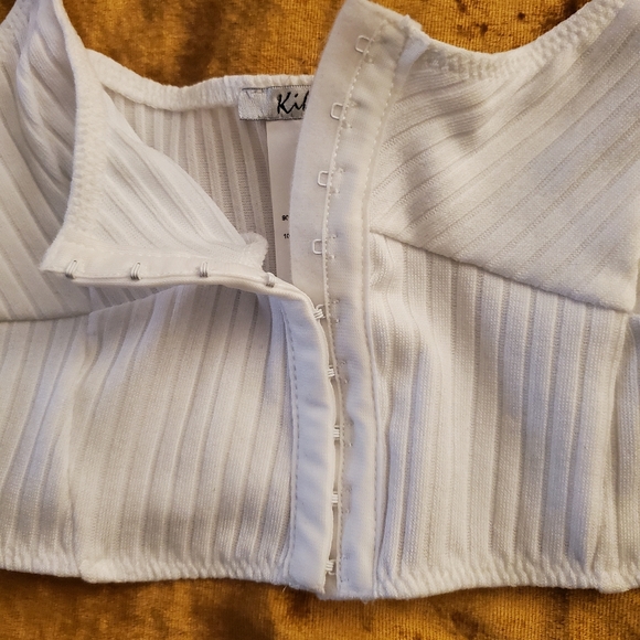 Kiki Riki HAD ENOUGH CROP CAMI - Picture 10 of 16